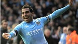 Đội hình tiêu biểu vòng 8 Premier League: Tevez và Van der Vaart lại có tên